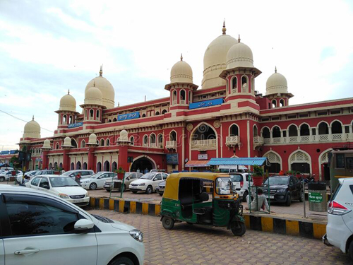 Joke about Kanpur: स्वर्णिम इतिहास है शहर का