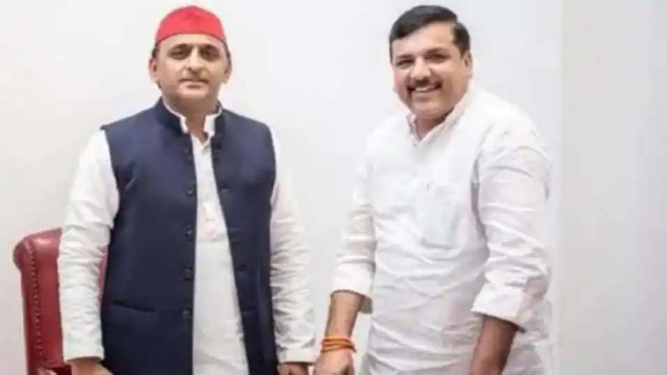 AAP MP Sanjay Singh met Akhilesh : अखिलेश से मिले सांसद संजय सिंह, आरएलडी के बाद आप से गठबंधन की चर्चा