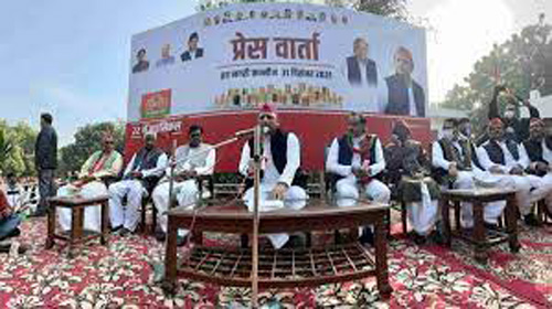 Akhilesh Yadav Said In Kannauj : कन्नौज में अखिलेश यादव बोले-जहां चुनाव होता है वहां पर छापा पड़ता है, भाजपा लोगों को करती है परेशान