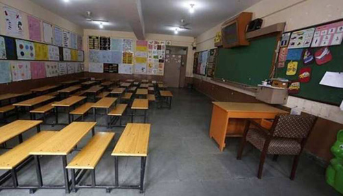 Winter Vacation In UP Government Schools : यूपी के सरकारी स्कूलों में 31 दिसंबर से शीतकालीन अवकाश, 14 जनवरी तक रहेगी छुट्टी