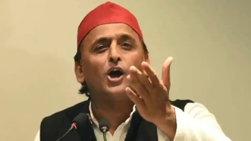 Akhilesh’s Reply on PM’s Taunt : यूपी चुनाव में हनुमान जी की भी एंट्री, पीएम के तंज पर अखिलेश का जवाब