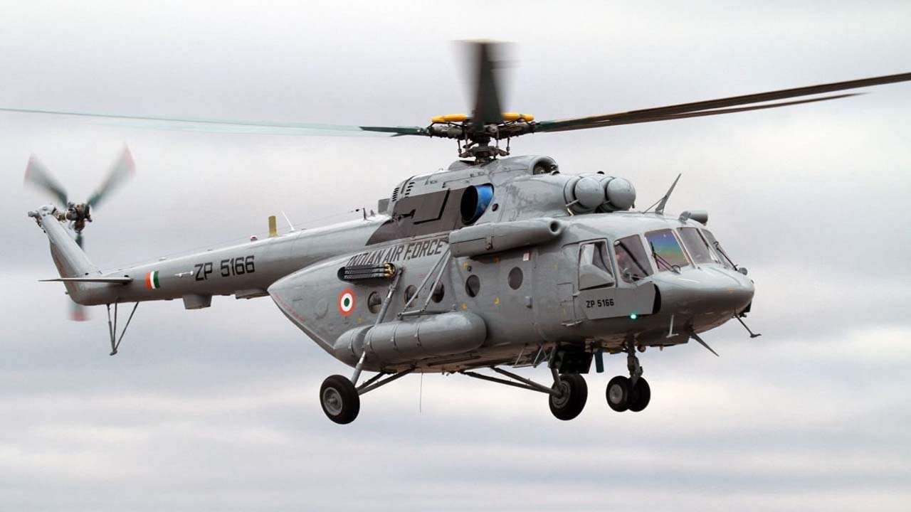 IAF Mi 17 Military Helicopter Features: इंडियन एयरफोर्स का सबसे भरोसेमंद है एमआई 17वी 5, ग्राउंड पर टारगेट्स का करता है खात्मा