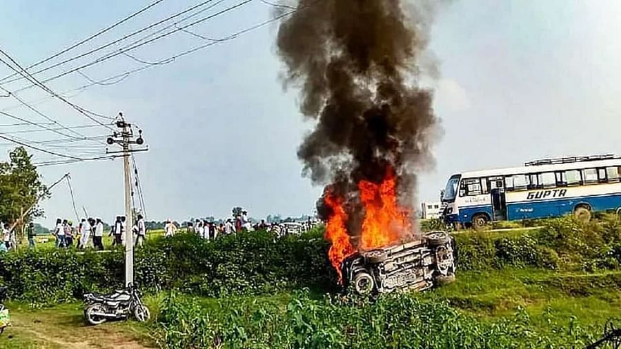 Sections of Accident Removed from Lakhimpur Kheri Case : लखीमपुर खीरी कांड से हटाईं गईं हादसे की धाराएं, हत्या और जानलेवा हमले की साजिश का केस दर्ज