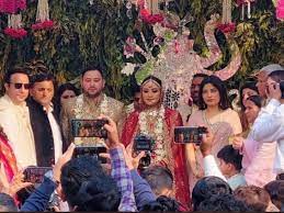 Tejashwi Yadav To Tie Knot With Rachel: दिल्ली के फार्म हाउस पर तेजस्वी और रेचल ने एक दूसरे को पहनाई जयमाला, सामने आई तस्वीरें