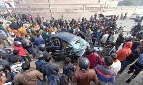 Road Accident In Lucknow : लखनऊ में भीषण सड़क हादसा, तेज रफ्तार कार ने बाइक सवार को कुचला