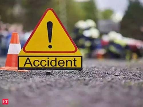 Accident In Meerut : मेरठ में एक्सीडेंट, शादी समारोह से वापस आते दुर्घटनाग्रस्त हुई कार, एक परिवार के 4 सदस्य की मौत