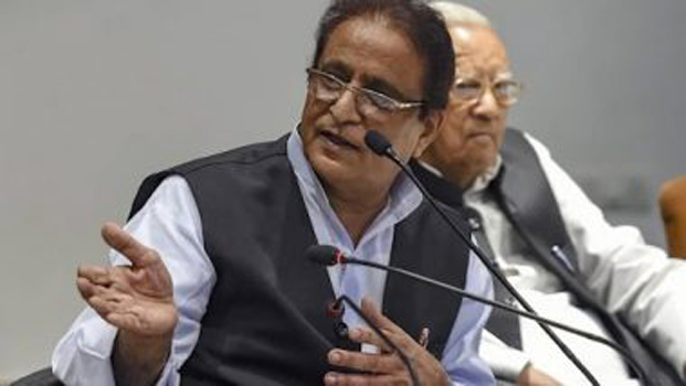 Azam Khan Filed Nomination from Rampur City Seat: सीतापुर जेल में बंद आजम खां रामपुर सदर सीट से भरा नामांकन पत्र, जेल में ही पूरी हुई कागजी कार्यवाई