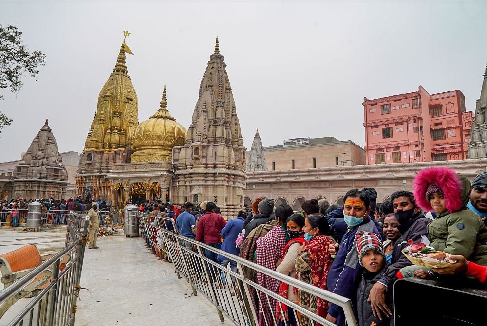 Special Darshan Closed in Vishwanath Dham : विश्वनाथ धाम में विशिष्ट दर्शन बंद, रोज भारी संख्या में आ रहे श्रद्धालु