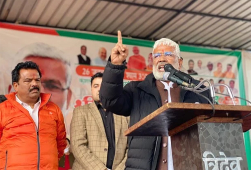 Swatantra Dev Singh Campaigned : व्यापार का गढ़ बना मुजफ्फरनगर, घर-घर प्रचार के दौरान बोले स्वतंत्र देव