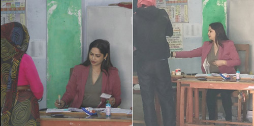 Polling Officer In Yellow Sari Was In Discussion : पीली साड़ी वाली मतदान अधिकारी रही चर्चा में, लखनऊ में पीली साड़ी के संग चर्चा में आई मतदान अधिकारी ने बखूबी निभाई अपनी ड्यूटी,पहनी वेस्टर्न ड्रेस, उनके बूथ पर पड़े 50 प्रतिशत मत