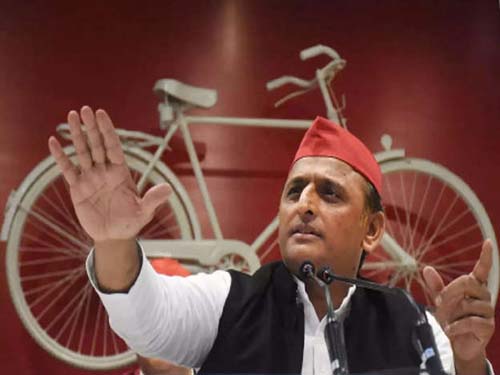 UP Vidhan Sabha Election 2022 : यूपी विधान सभा चुनाव 2022, लखनऊ में सपा ने कईयों पर भरोसा जताया और कईयोें के काट दिए टिकट, लखनऊ की 6 सीटों पर उम्मीदवार तय किए