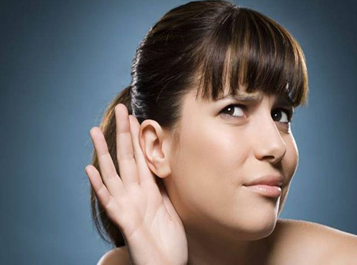 How To Increase Hearing Power क्या आपको भी कम सुनाई देता है, जानिए कहीं ये बहरेपन का संकेत तो नहीं