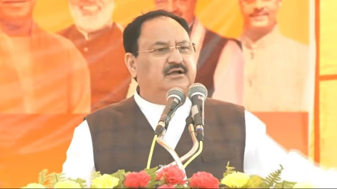 JP Nadda Addressed People in Deoria : नड्डा ने गिनाईं सरकार की उपलब्धियां, योगी ने यूपी से खत्म किया गुंडाराज