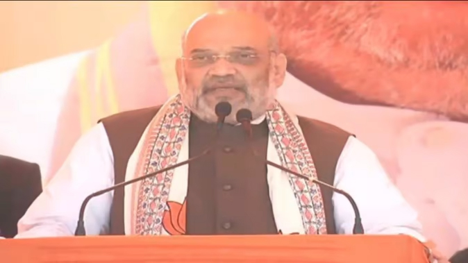 Amit Shah Addressing Rally in Kushinagar : कुशीनगर में बोले अमित शाह, अखिलेश के झांसे में नहीं आती जनता