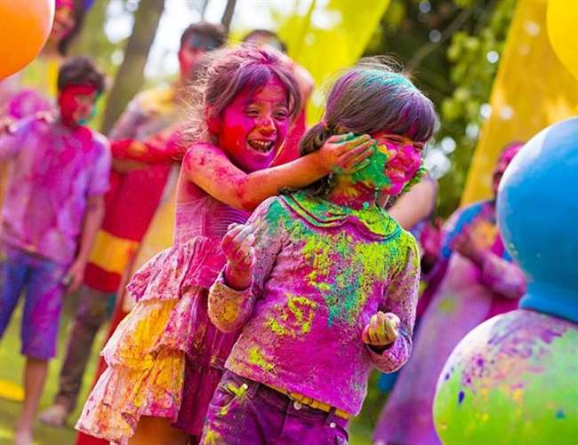 Happy Holi 2022 Bhojpuri : अइसे मनावे के बा होली के त्योहार, भोजपुरी में दें होली की शुभकामनाएं