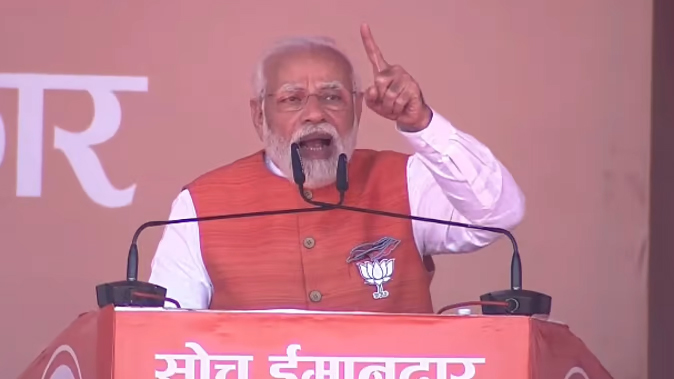 PM Modi Rally in Sonebhadra and Ghazipur : यूक्रेन में फंसे हर भारतीय को लाएंगे वापस, सोनभद्र में पीएम मोदी ने किया वादा