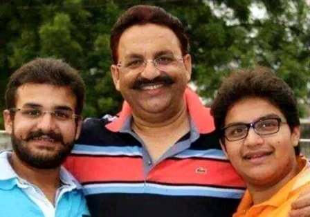 Bad Words of Mukhtar Ansari Son Abbas Ansari : आदर्श आचार संहिता का उल्लंघन और धमकी देने का मुकदमा दर्ज