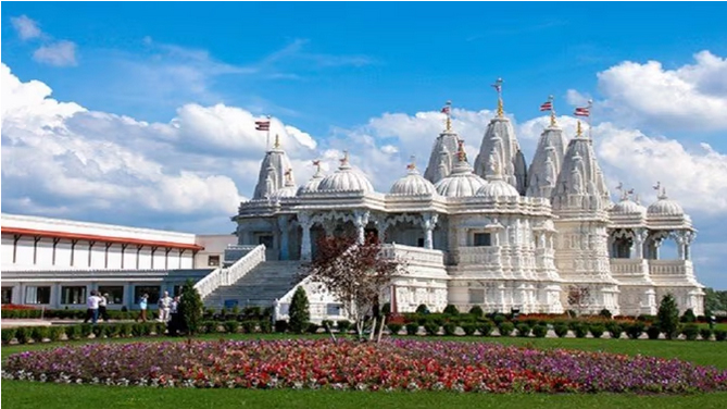 असामाजिक तत्वों ने की मंदिर में तोड़फोड़, कनाडा में हुई घटना की भारतीय उच्चायोग ने की निंदा