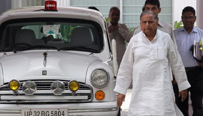 Mulayam Singh Yadav Death: नेता जी ने गाड़ी में डलवाया था 50 रुपए का पेट्रोल, 35 रुपए मिलती थी तनख्वाह, पढ़िए संघर्ष की कहानी