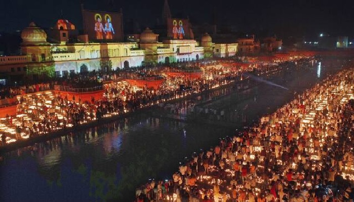 Ayodhya: रामनगरी में दूसरे देश के 120 कलाकार लेगें हिस्सा,  जानिए दीपोत्सव कार्यक्रम से जुड़ी पूरी डिटेल