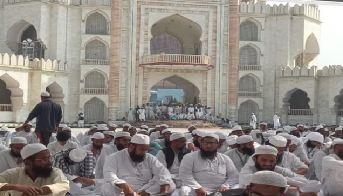 Deoband:दारुल उलूम में राष्ट्रीय सम्मेलन में मदनी ने दिया बड़ा बयान, बोले- मदरसों को सरकारी मदद की जरूरत नहीं, दीनी मदारिस किसी बोर्ड से नहीं जुड़ेगा