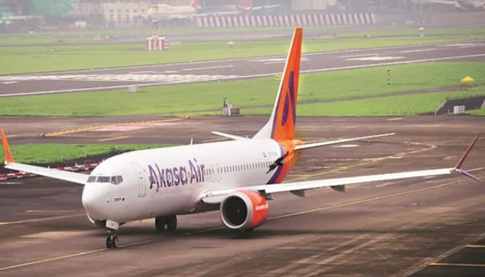 Akasa Air: अकासा एयर की पहली उड़ान पर मुख्यमंत्री योगी ने जताई ख़ुशी, लखनऊ से मुंबई और बेंगलुरु के लिए नई हवाई सेवा 