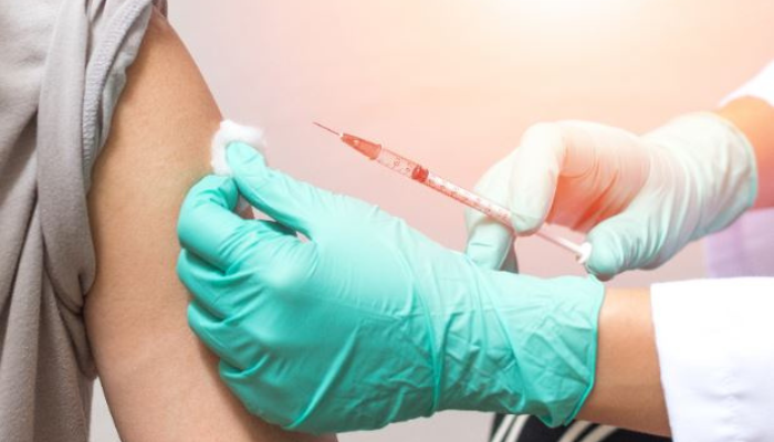 Covid Vaccination: नए साल से नहीं होगा उत्तराखंड में टीकाकरण, प्रदेश सरकार ने बंद किया मुफ्त टीकाकरण अभियान 