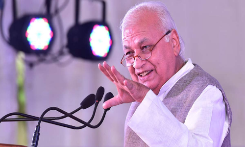 Arif Mohammad Khan on Kashmiri Pandit: केरल के राज्यपाल ने कश्मीरी पंडितों पर दे दिया बड़ा बयान, जानिए क्या कहा?