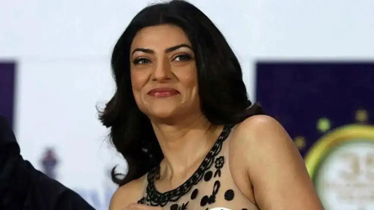 Sushmita Sen Looks tips: अगर दिखना चाहते है बेहद अलग तो सुष्मिता सेन से लें बॉस लेडी लुक टिप्स