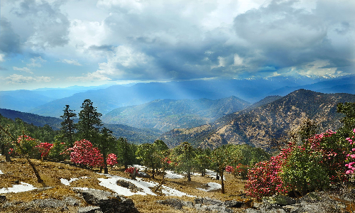 Uttarakhand Weather: आज इन इलाकों में बादल छाए रहने की संभवाना, जाने आज का मौसम कैसा रहेगा