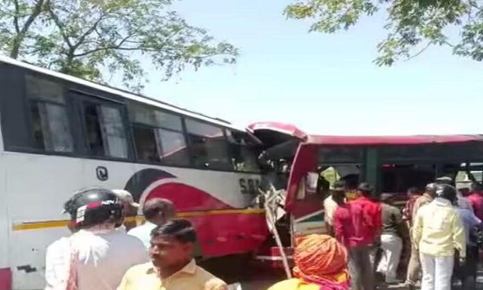 Azamgarh Road Accident