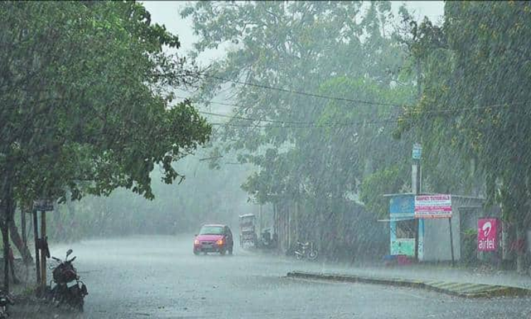 Uttarakhand Weather Update: उत्तराखंड में नहीं थम रहा बारिश का कहर! जानें आज किन जिलों में होगी भारी वर्ष..