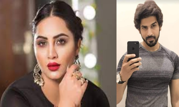 Arshi Khan:  बिग बॉस फेम अर्शी खान ने CM योगी से लगाई मदद की गुहार, बोली-  अभिषेक ने मेरा इस्तोमाल किया , फिर मुझे …