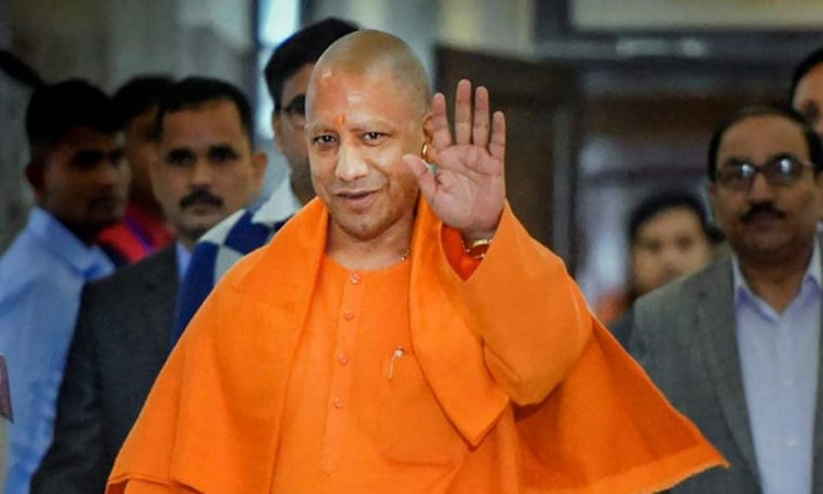 Yogi Adityanath: स्टालिन के विवादित बयान पर CM योगी का पलटवार! बोले- सनातन नहीं मिटा रावण के अहंकार से, सत्ता परजीवी से…