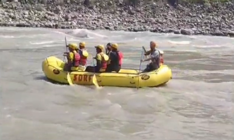 National Rafting Competition: राष्ट्रीय राफ्टिंग प्रतियोगिता के दूसरे दिन, 10 पुरुष और 5 महिला टीमों ने किया प्रतिभाग  