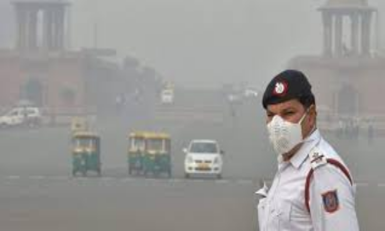 Air Quality: बदलते मौसम ने लोगों के लिए बढ़ाई मुसीबत, यूपी के सात शहरों समेत दिल्ली सबसे प्रदुषित जगह