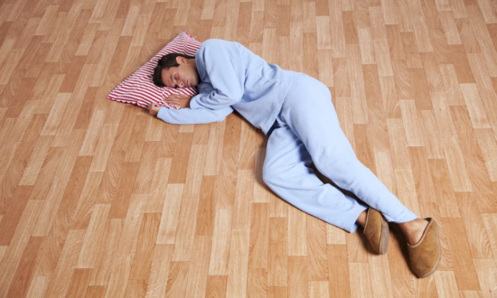 Sleeping on floor benefits