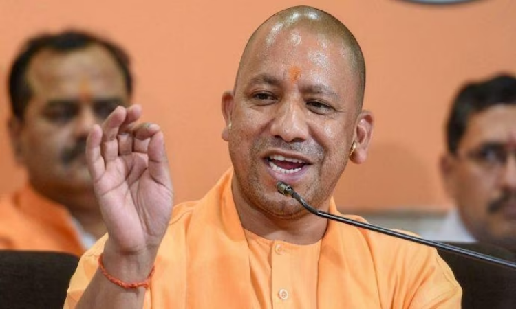 CM Yogi का तंज, ‘जिहाद से प्यार करने वाले पाकिस्तान चले जाएं’