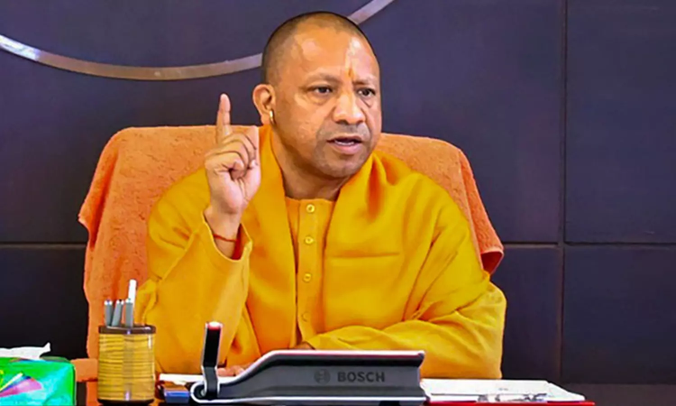 CM Yogi: BJP नेता ने CM योगी के सामने खोली अफसरशाही की पोल, जानिए क्या कुछ कहा?