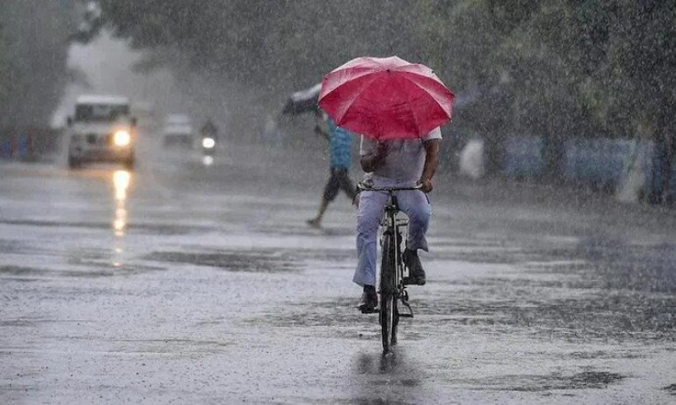 UP Weather: सावन में होगी झमाझम बारिश या उमस करेगी परेशान? जानिए मौसम विभाग की भविष्यवाणी