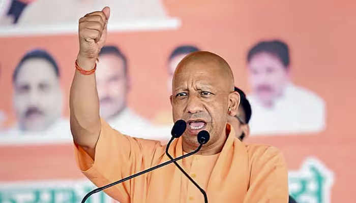 CM Yogi: मुख्यमंत्री का बड़ा बयान, ‘ऐसी कोई घटना नहीं हो, जिससे दूसरे धर्म के लोगों की भावनाएं आहत हों’