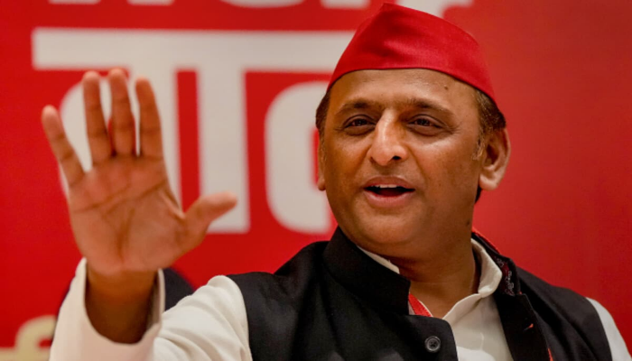 Akhilesh Yadav: सपा अध्यक्ष ने जारी किया मानसून ऑफर, ‘सौ लाओ, सरकार बनाओ!’