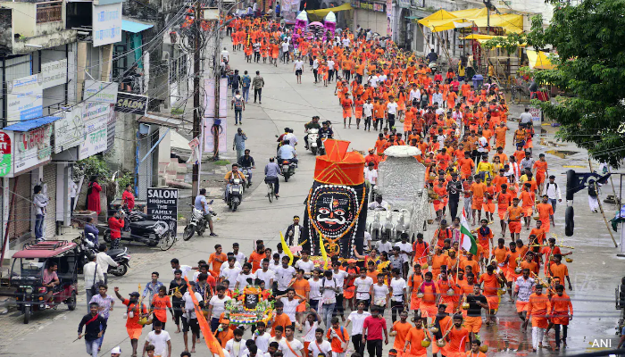 Kanwar Yatra: ऑल इंडिया मुस्लिम जमात ने किया CM योगी का समर्थन, देवबंद ने कहा…